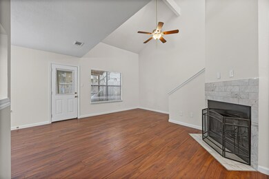 512 Eberhart Ln unit 1402, Austin, TX 78745 - photo 3