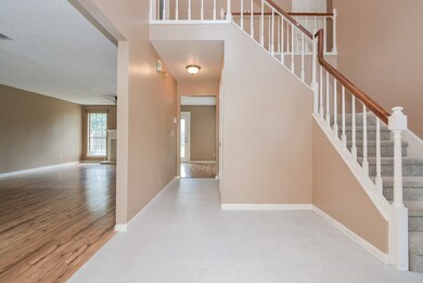 8126 Sunny Ridge Dr, Houston, TX 77095 - photo 4