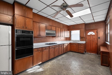 728 Latona St, Philadelphia, PA 19147 - photo 5