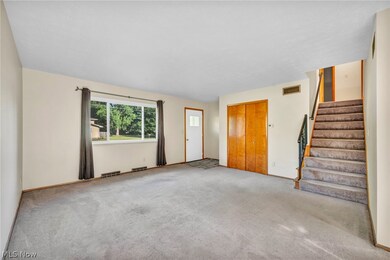 6397 Linbrook Dr unit 6401, Clinton, OH 44216 - photo 5