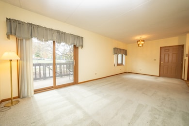 3111 Ingalls Ave unit 1B, Joliet, IL 60435 - photo 6