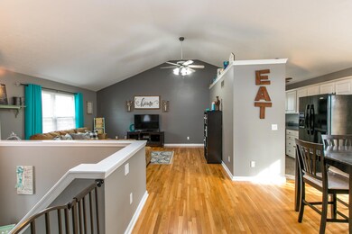 403 Agee St, Harrodsburg, KY 40330 - photo 3