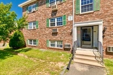 349 Hildreth St unit 26, Lowell, MA 01850 - photo 2