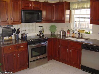 Kitchen - Renovated Top To Bottom!!