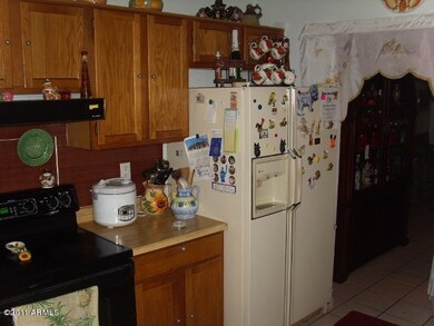 Clean, modern kitchen