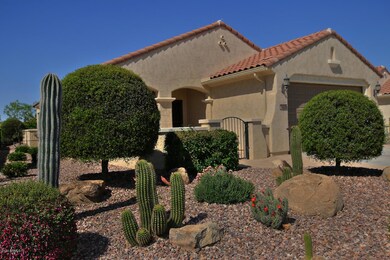 7273 W Cinder Brook Way-large-002-020-Fr