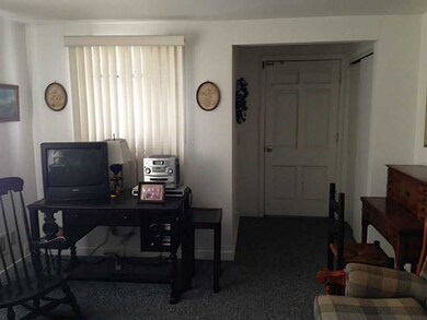 22 Philmont Ave, Cranston, RI 02910 - photo 2