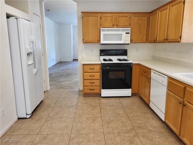 10538 Cedar Run Ct, Las Vegas, NV 89135 - photo 5