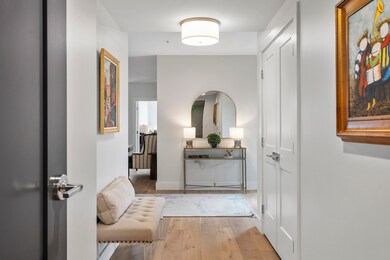 267 U S Route 1 unit 211, Falmouth, ME 04105 - photo 2