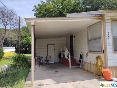 2117 River Rd, San Marcos, TX 78666 - photo 2