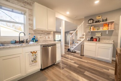 206 Main Ave S, New York Mills, MN 56567 - photo 7