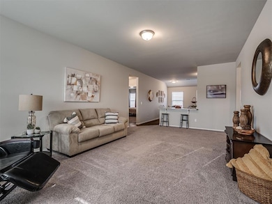 202 Starlight Dr, Shawnee, OK 74804 - photo 3