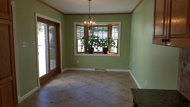 4 Brook St, Rensselaer, NY 12144 - photo 6