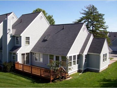 349 Winding Pond Rd unit 349, Londonderry, NH 03053 - photo 5