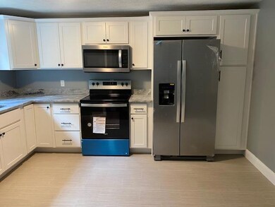 188 York Woods Kitchen