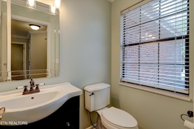 05-659 Farragut Commons Dr-5