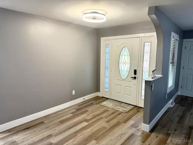 1762 Lockbourne Dr, Cincinnati, OH 45240 - photo 3