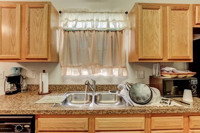 8438 Jasper Ave, Jacksonville, FL 32211 - photo 5