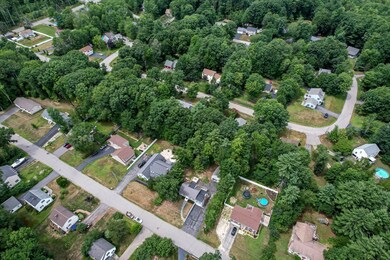 16 Yvonne St, Rochester, NH 03867 - photo 7