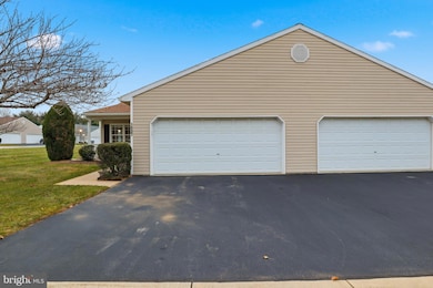 1027 Hastings Blvd unit 1027, York, PA 17402 - photo 2