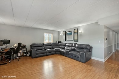 1491 Ashland Ave unit 4SW, Des Plaines, IL 60016 - photo 4