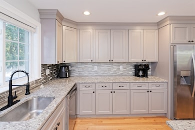 1 Glen St unit B, Framingham, MA 01702 - photo 2