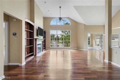 480 Bridge Pointe Ln, Brunswick, OH 44212 - photo 5