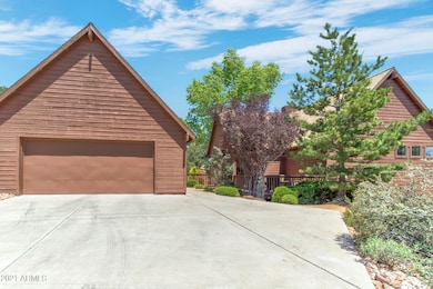 711 N Elk Run Circle