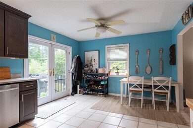 81 Goffstown Rd, Hooksett, NH 03106 - photo 7