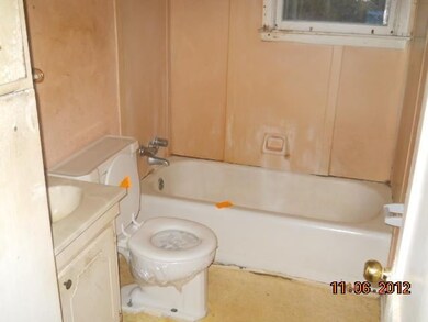 1120/1122 Davis St, Jacksonville, NC 28540 - photo 6