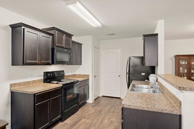 10535 Logger Pine Trail, Houston, TX 77088 - photo 5