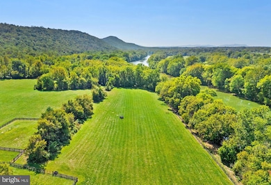 9533 Howellsville Rd, Boyce, VA 22620 - photo 2