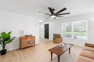 1150 Romona Place, Columbus, OH 43204 - photo 6