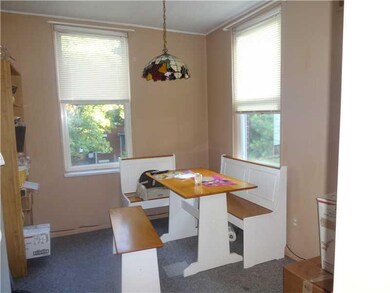 Kitchen. Large Breakfast Room Off The Kitchen