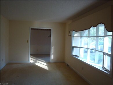 1561 Henley Dr, Asheboro, NC 27205 - photo 2