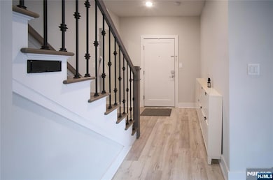 237 Lincoln Ave unit 201, Cliffside Park, NJ 07010 - photo 6