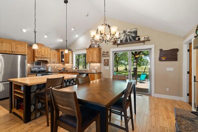 4_5067 dodge rd, white city-03