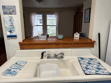 4197 Russell St, Chincoteague Island, VA 23336 - photo 3