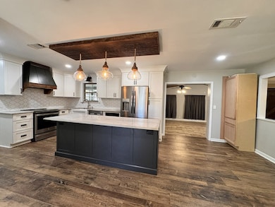 116 Thomas St, Leesburg, GA 31763 - photo 2