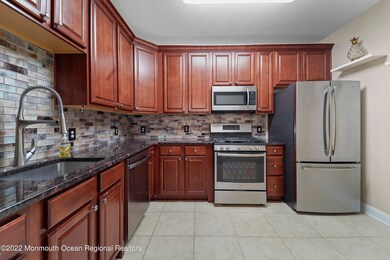 107 Bloomsbury Dr, Morganville, NJ 07751 - photo 6