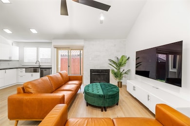 4242 N Capistrano Dr unit 146, Dallas, TX 75287 - photo 5