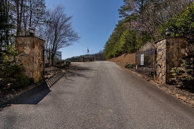 Gated Entrance to Queens Gap