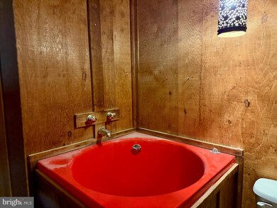 1003 Gelston Cir, McLean, VA 22102 - photo 7