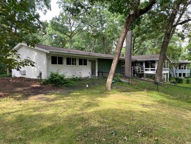 19126 Summers Dr, South Bend, IN 46637 - photo 5