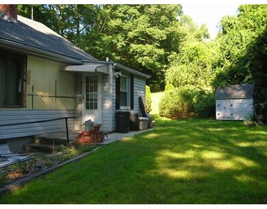 155 Henshaw St, Leicester, MA 01524 - photo 4