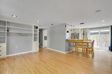 10 Sandy Ridge Cir, Sharon, MA 02067 - photo 7