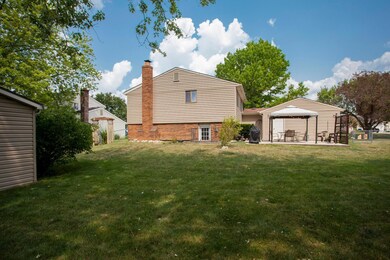 5713 Countrie View_003