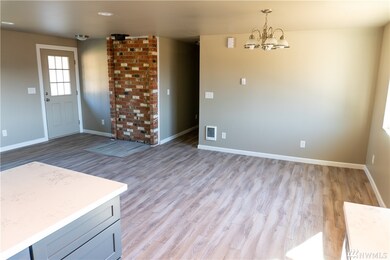 207 Mckenzie Ct SW, Yelm, WA 98597 - photo 5