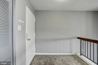 108 Roberts Ln unit 401, Alexandria, VA 22314 - photo 2