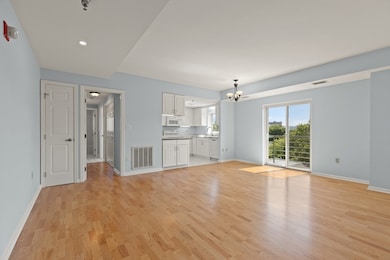 655 Concord Ave unit 504, Cambridge, MA 02138 - photo 5